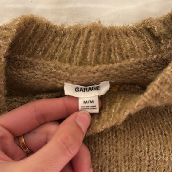 Garage Tan Knit Sweater Size M - Picture 2 of 5